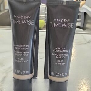 Mary Kay Timewise Luminous and Matte 3D Foundation